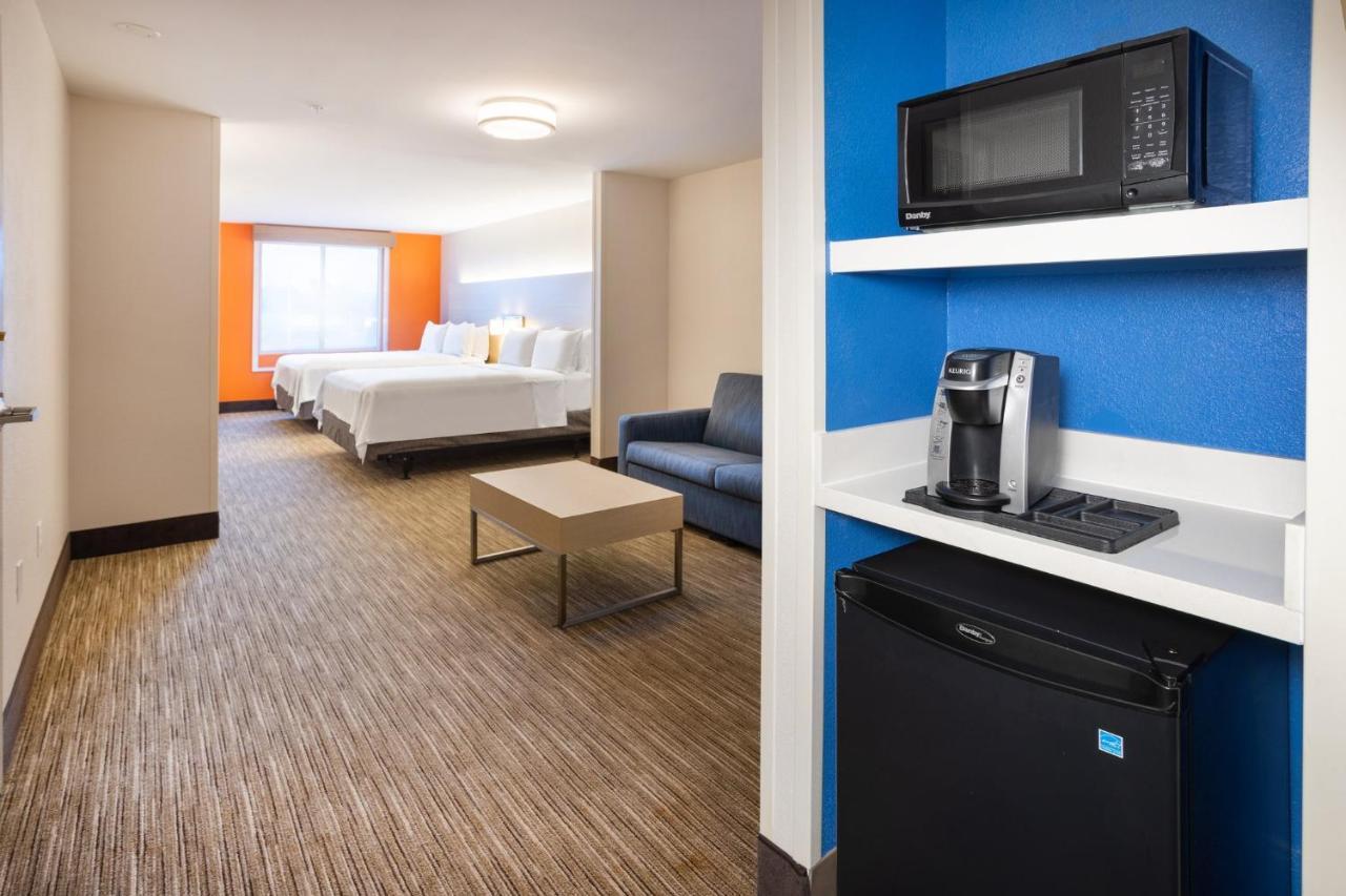 Holiday Inn Express Hotel & Suites Salisbury - Delmar By Ihg Exterior foto