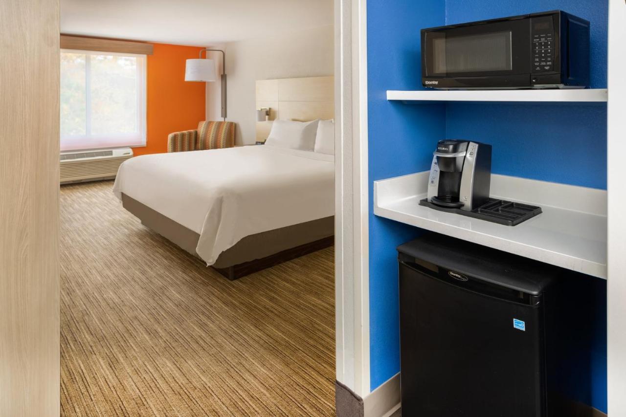 Holiday Inn Express Hotel & Suites Salisbury - Delmar By Ihg Exterior foto