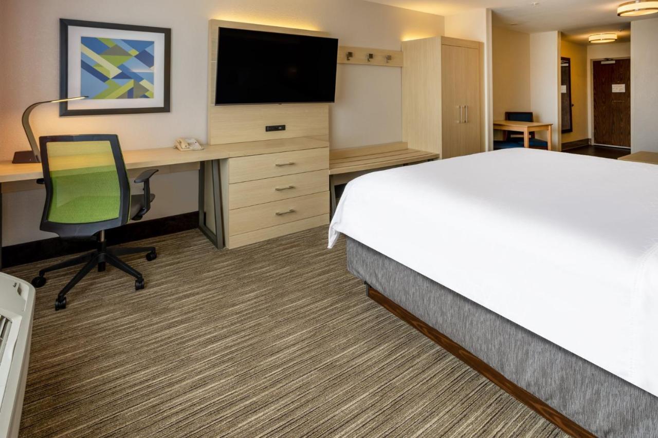 Holiday Inn Express Hotel & Suites Salisbury - Delmar By Ihg Exterior foto