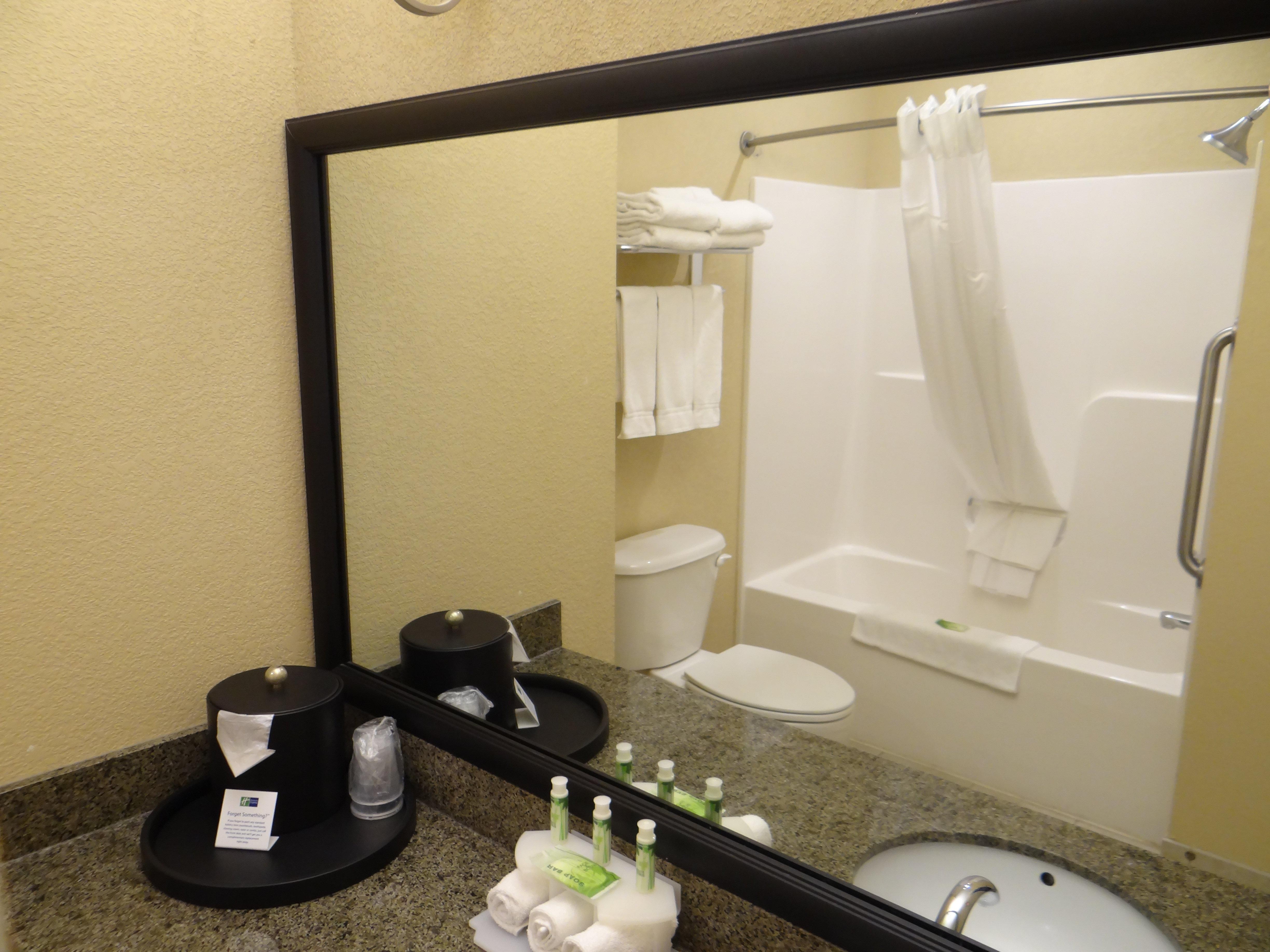 Holiday Inn Express Hotel & Suites Salisbury - Delmar By Ihg Exterior foto
